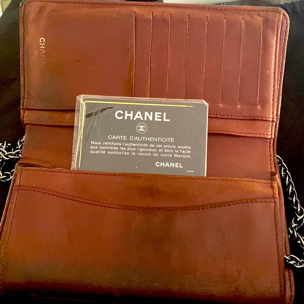 Chanel - Picture 4 of 9